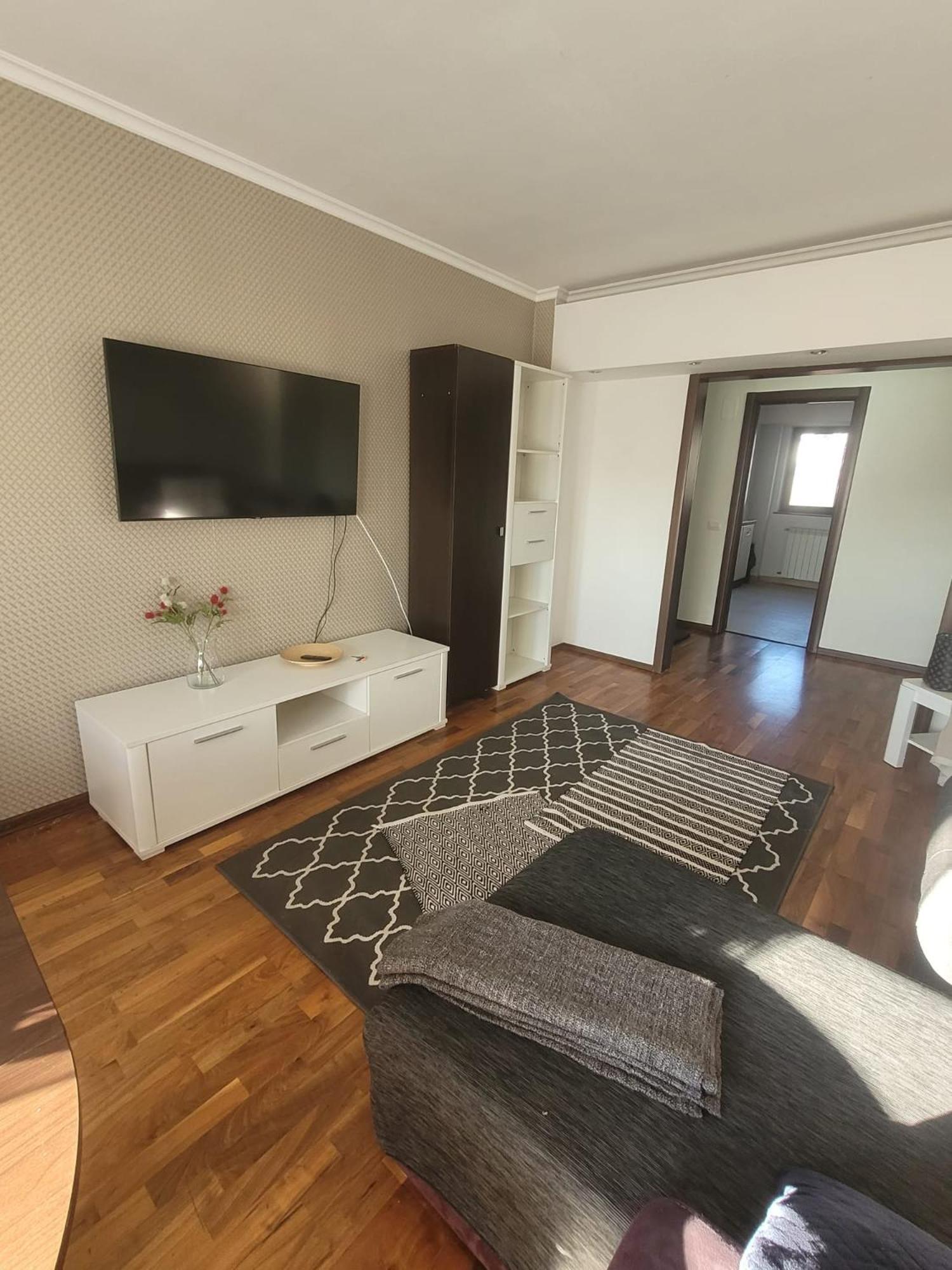 Ultracentral Bucharest Apartment Exterior foto